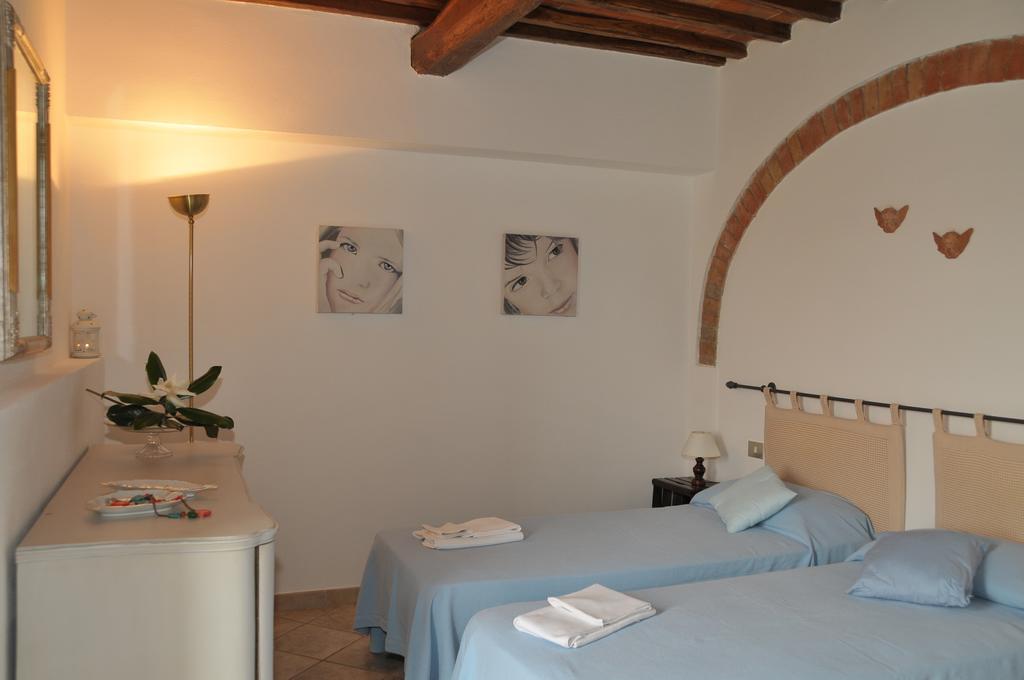 Agriturismo Renai E Monte Gambassi Terme Luaran gambar