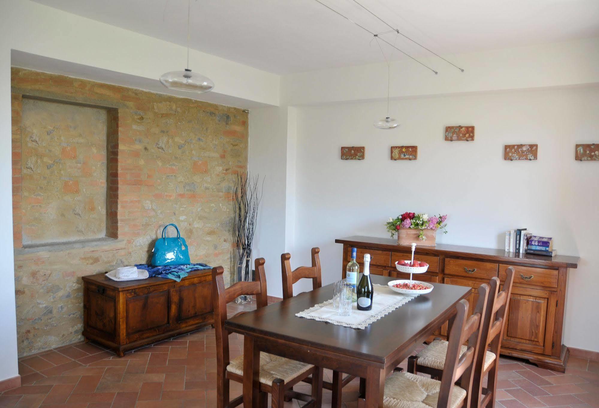 Agriturismo Renai E Monte Gambassi Terme Luaran gambar