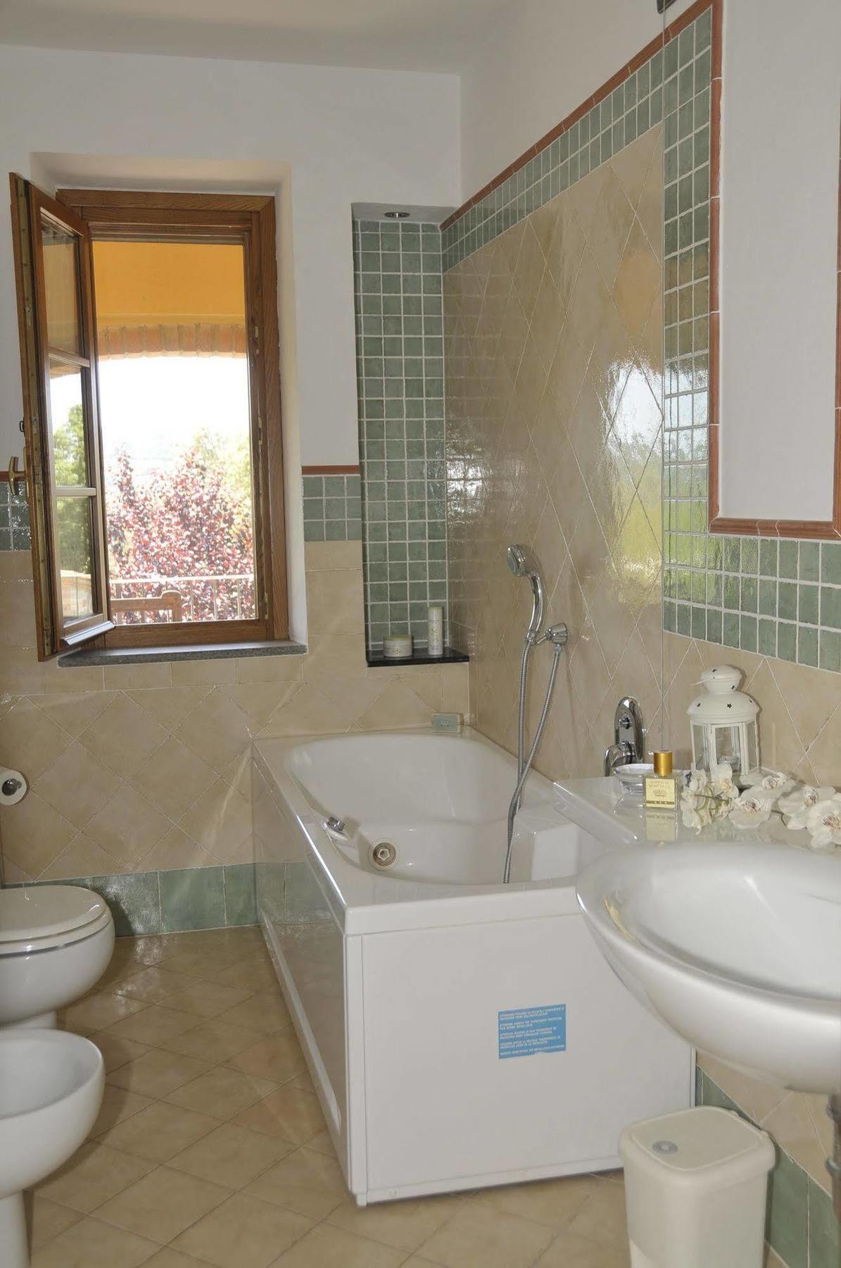 Agriturismo Renai E Monte Gambassi Terme Luaran gambar